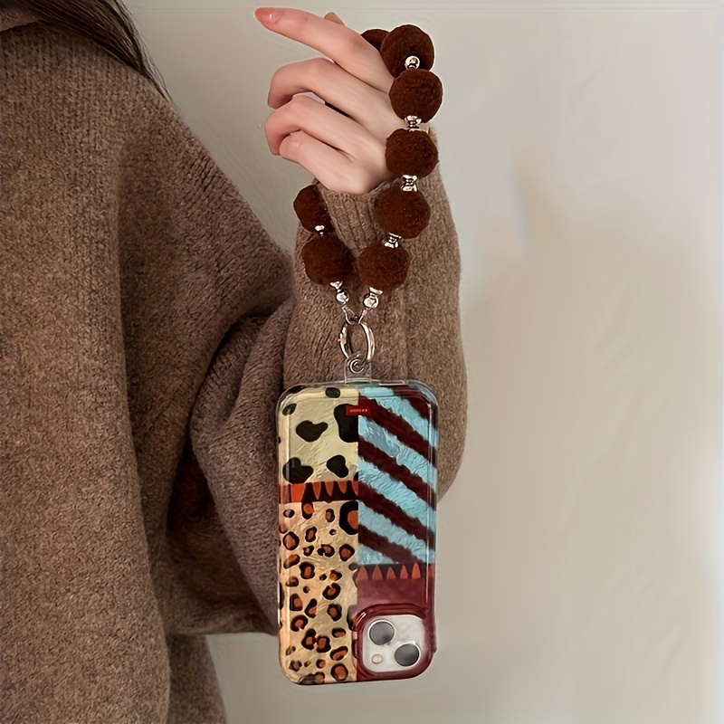 TEMU de teléfono: Estampado de Leopardo con Agujero Grande, Cobertura Completa, Anticaída, con Cadena de Peluche Marrón, Adecuada para Apple iPhone