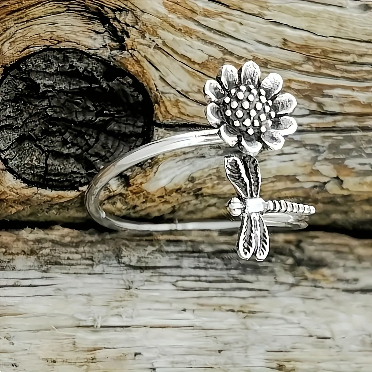 

Bohemian Style Adjustable Dragonfly & Sunflower Ring - Silver Plated Zinc Alloy, Vintage Boho Animal Theme, Ideal For Daily Wear & Gift-giving - Unique Jewelry For Boho Enthusiasts