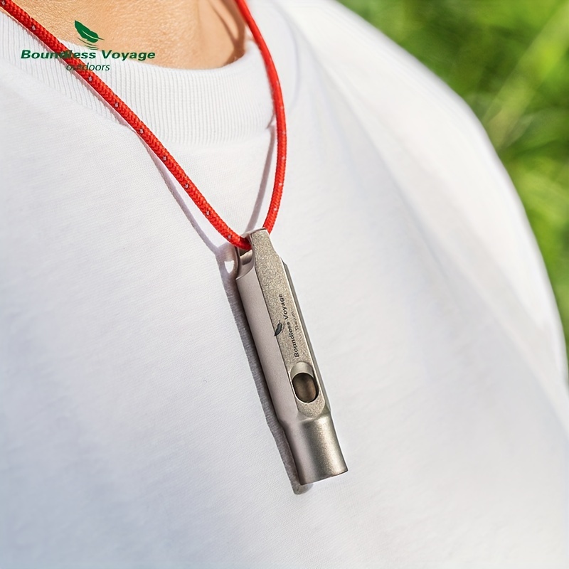 

1pc Voyage Pure Titanium Outdoor Survival Whistle Camping Rescue Whistle Camping Equipment Lanyard Titanium Whistle