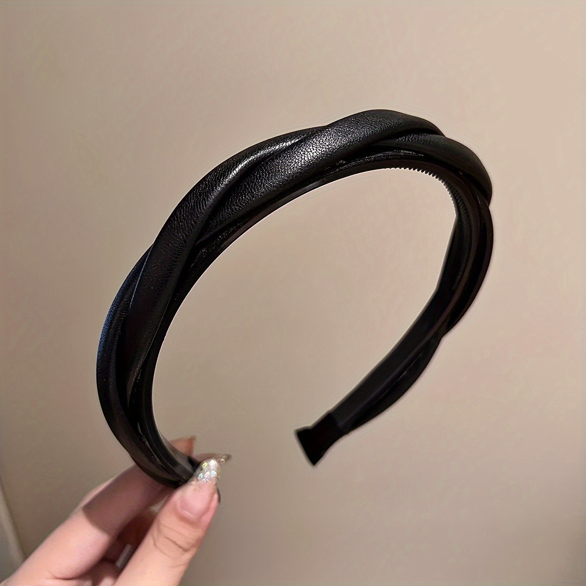 Image of 1pc Twist Faux Leather Headband All Match Elegant Headdress Minimalist Hair Hoop Hair Additions