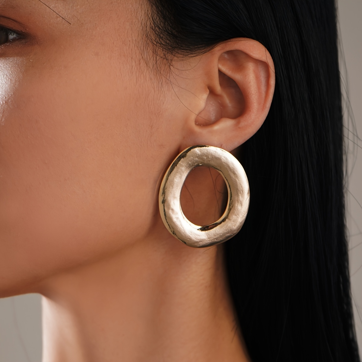Geometric Circle Earrings Asymmetrical Design Zinc Alloy Studs