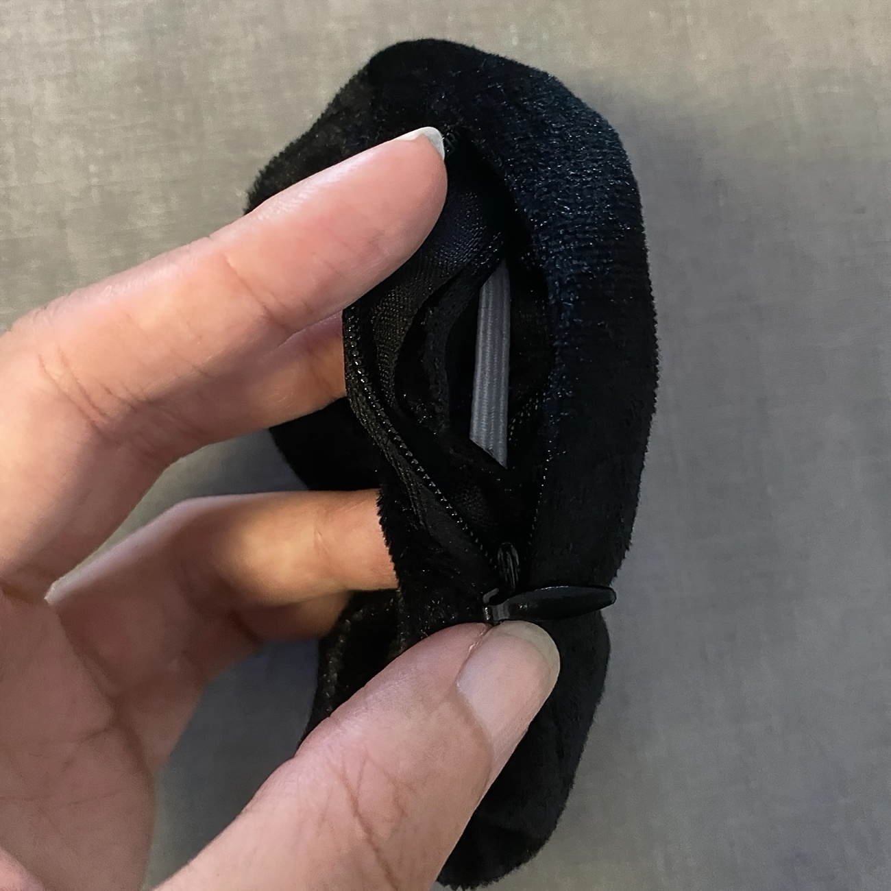 Black Velvet Hair Tie With A Zipper Design, Of Storing Items