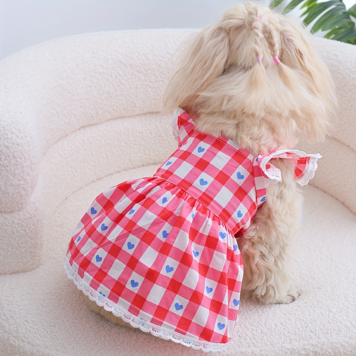 

1pc Polyester Fabric Plaid And Love Heart Accent Lace Trimming Element Small Flying Sleeve Dress, For Pet Cat Dog Party Picnic Home All Seasons Wear