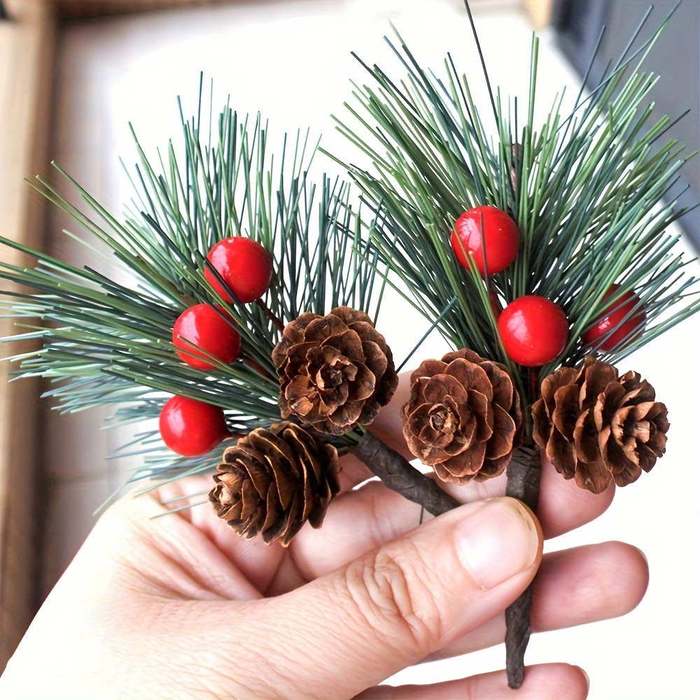 

Christmas Pine Cones And Berries - Artificial Decorations For Gift Boxes And Home Décor