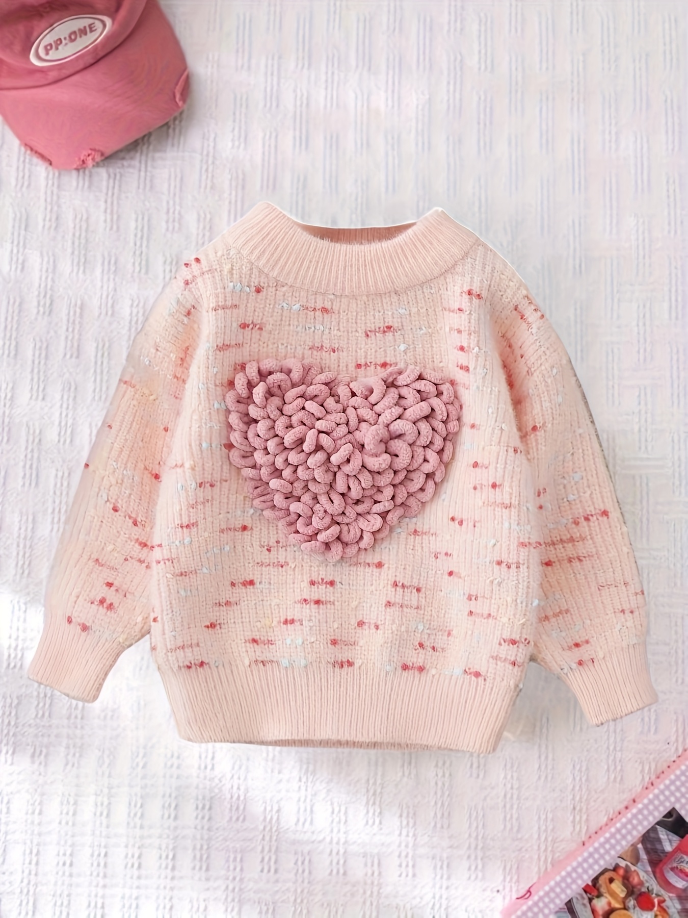 Girls' Knit Round Neck Heart Sweater for Fall and Spring