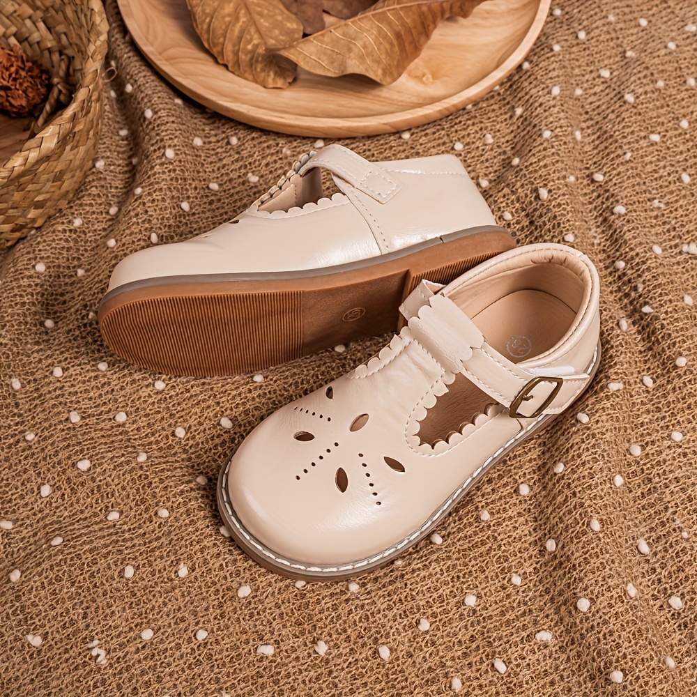 Chic Vintage-Inspired Shoes for Girls Breathable, Ideal for School  Casual Wear, Spring/Fall