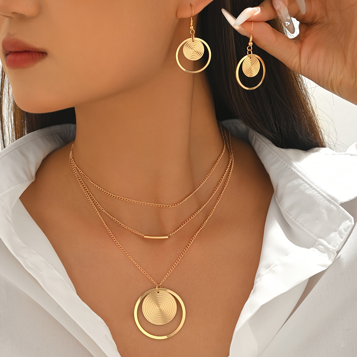 TEMU Conjunto de Joyería para Mujer de 2 piezas, Estilo Frío Minimalista, Collar con Colgante Anillo Geométrico de Cadena Delgada de 3 Capas, Aretes