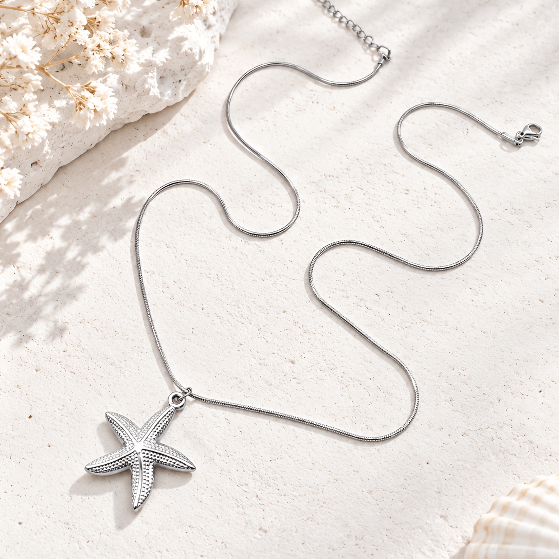 Women's 3D Starfish Outline Pendant Necklace