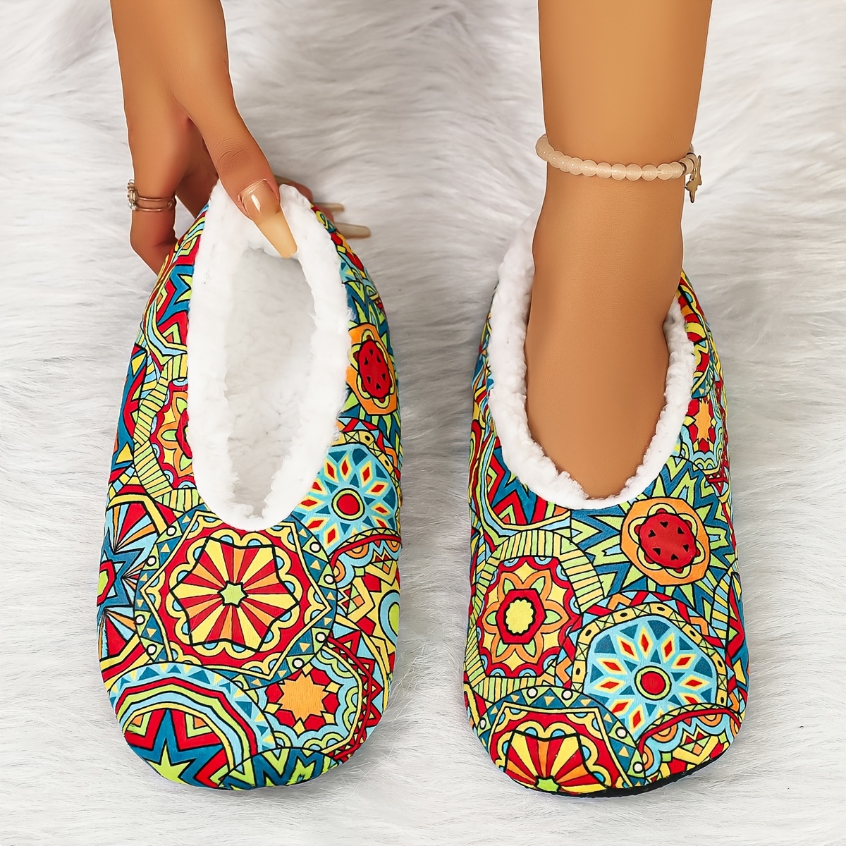 TEMU Women's Winter Indoor Home Slippers, Fashionable Plush-lined Warm And Comfortable Floral Pattern Fabric Indoor Casual Floor Shoes, Women Shoes