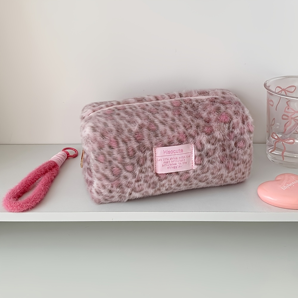 TEMU 1pc In With A Leopard Print Pattern, This Portable Travel Makeup Bag Offers Storage For Cosmetics Such As Lipsticks, Makeup Brushes, , Keys, And