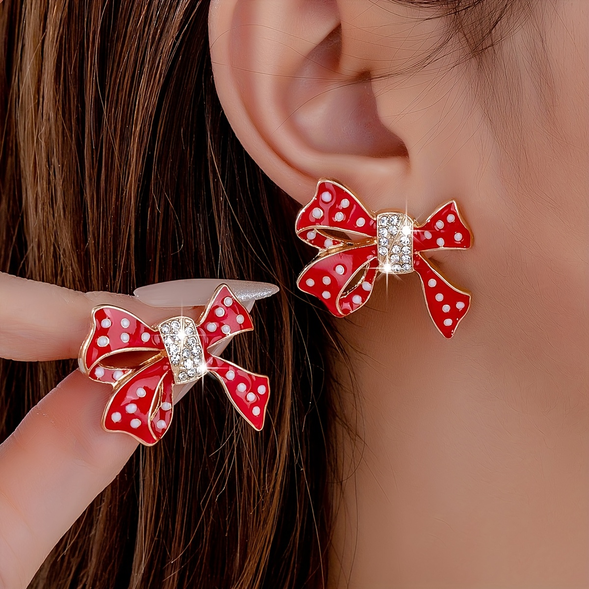 A Pair Of Popular Classic Fashion Bow Series Versatile Women's Stud Earrings