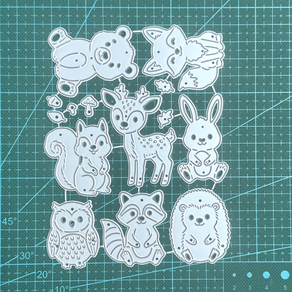 TEMU 1 pièce Moule adorable d'animaux de d'automne : raton laveur, hérisson, , , écureuil, pour matrices de découpe de papier, gaufrage, matrice pour