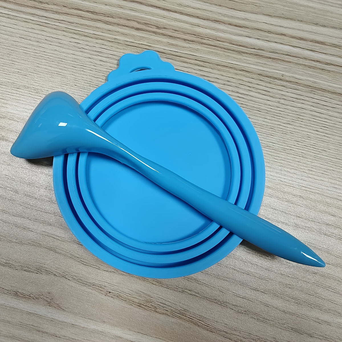 TEMU 2pcs Pet Food Can Lids With Spoons, Silicone Pet Food Can Lids For Food, 1 Lid Fits Most Standard Size Food Cans, Pet Feeding Solution, Dog Food