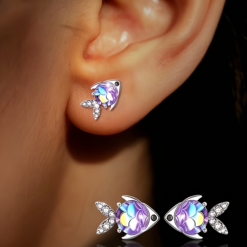 TEMU 1 Paire de Clous d'Oreilles Poissons Scintillants et Colorés pour Femme, Design de Luxe Unique, Tendance, , Élégant, , Parfait pour et les