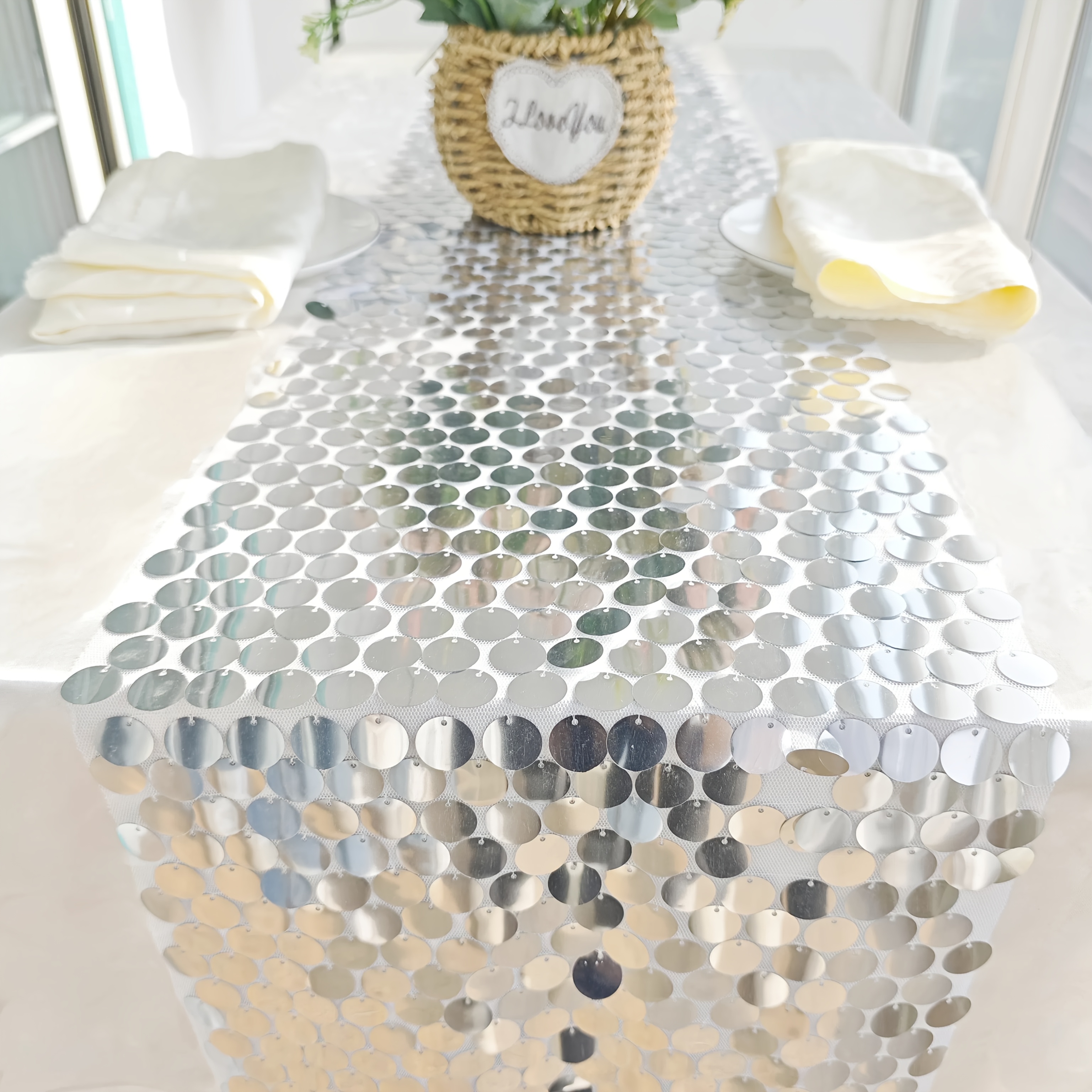 Image of 1pc Large Sequined Table Runner, Sparkling Round Sequined Table Runner, Elegant Desktop Decoration For Party Decoration, Home Decoration, Weddings, Birthdays, Banquets, And Gatherings