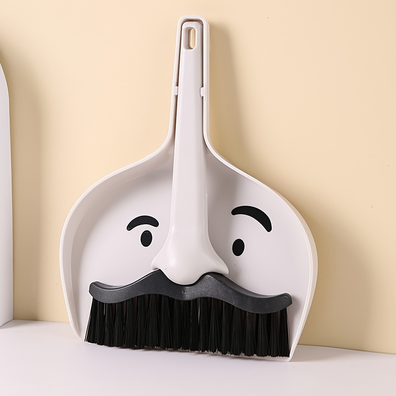 1 set mini desktop broom and dustpan set small broom two piece set keyboard cleaning brush Product details 1