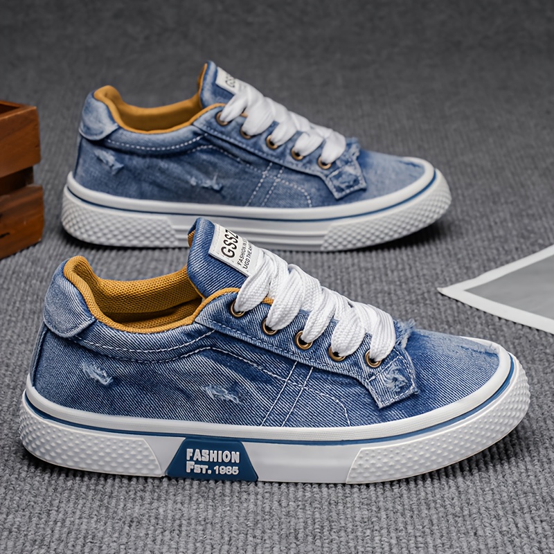 Image of 2025 New Autumn Korean Style Men's Shoes Trendy Campus All-match Board Shoes Canvas Shoes Men's Casual Athletic Shoes
