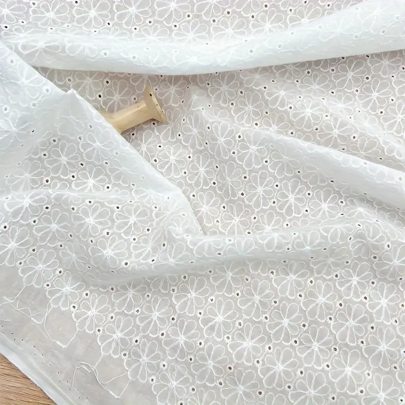 1pc Summer 100% Cotton Broderie Anglaise Fabric, White Cotton Embroidery Lace Fabric, for Dresses, Skirts, Blouses And Tops, 100Gsm 1pc Summer 100% Cotton Broderie Anglaise Fabric, White Cotton Embroidery Lace Fabric, for Dresses, Skirts, Blouses And Tops, 100Gsm