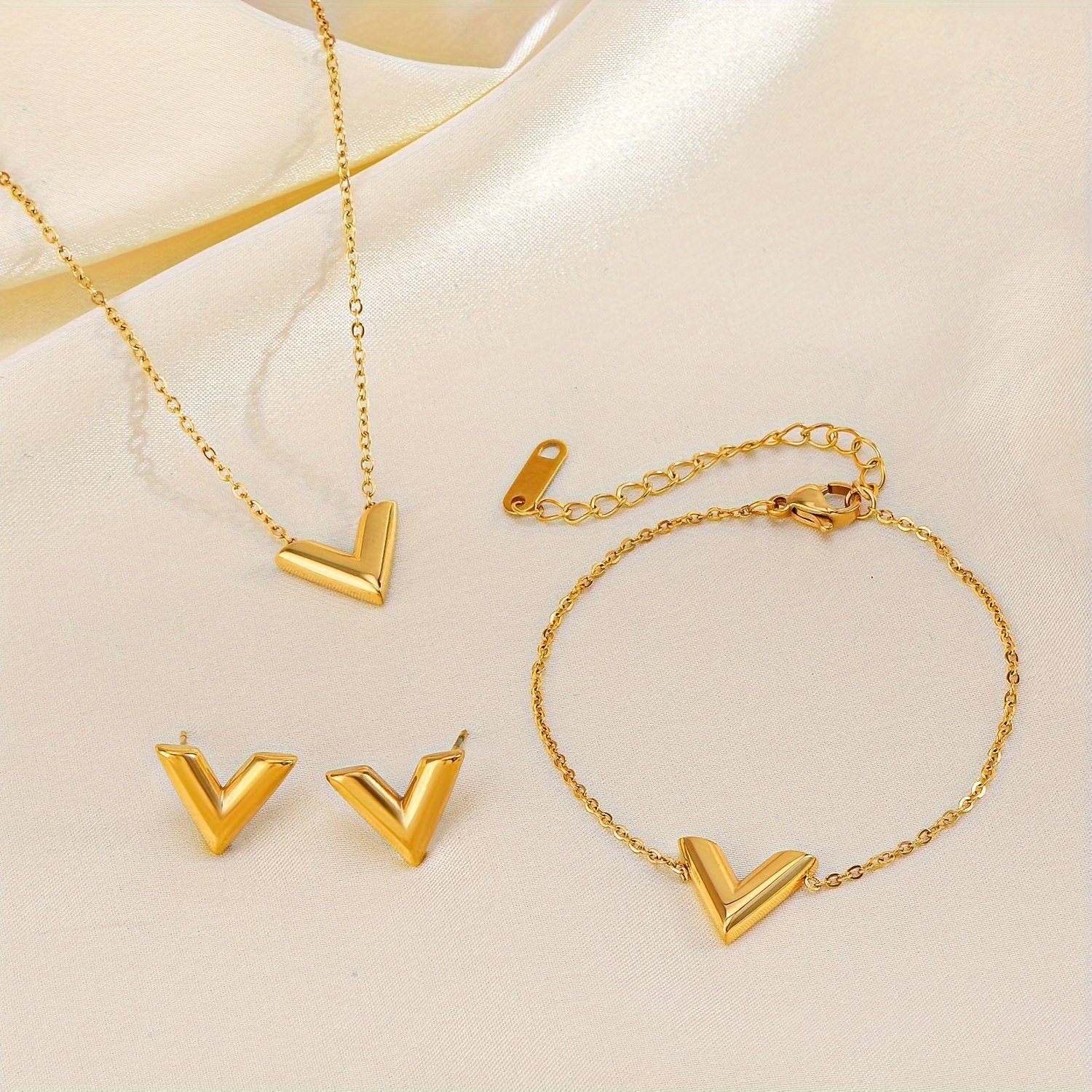 

Senlansp 18k Gold Plated Simple V Letter Jewelry Set, Stainless Steel Necklace Earrings Bracelet Combo For Women, Versatile Fashion Accessories For Daily Wear - 4 Piece Set