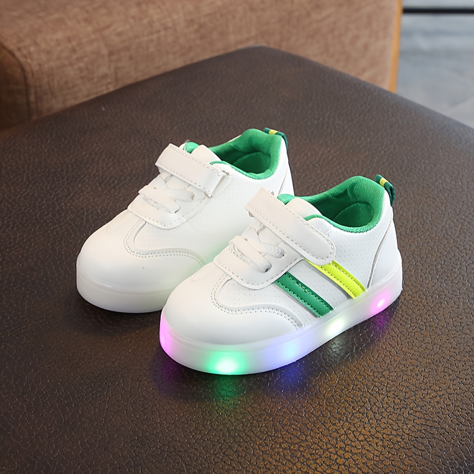 Nieuwe collectie kinderschoenen voor winter en herfst 2025