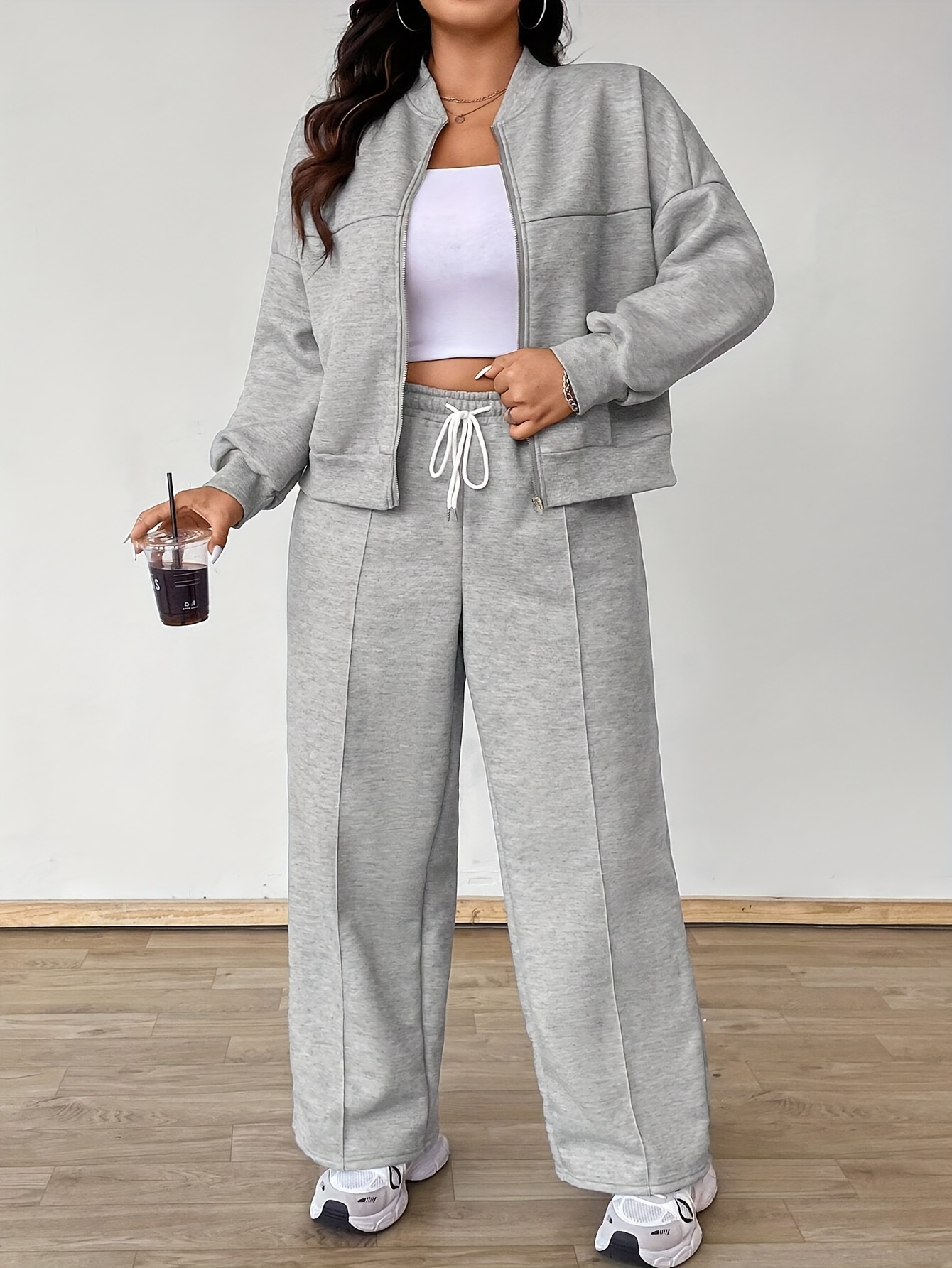 Ensemble 2 Pièces Grande Taille Velours Gris Grande Taille - Grande Taille - Mode Automne et Hiver Femme Grande Taille - Ensemble Deux Pièces Grande Taille en Velours