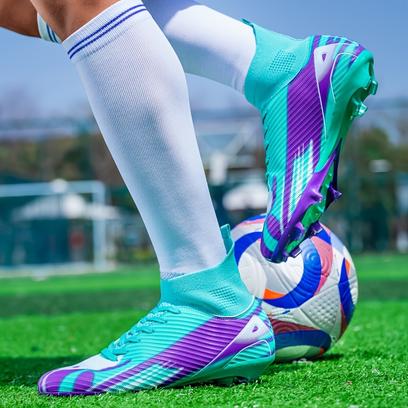 Zapatillas de fútbol de alta calidad para adultos y adolescentes - Ligero, antideslizante, listo para entrenamiento y partidos, diseño rosa y negro, zapatos de fútbol con cordones, suela de TPU duradera, plantilla de tela y zapatillas de entrenamiento para un mejor agarre.