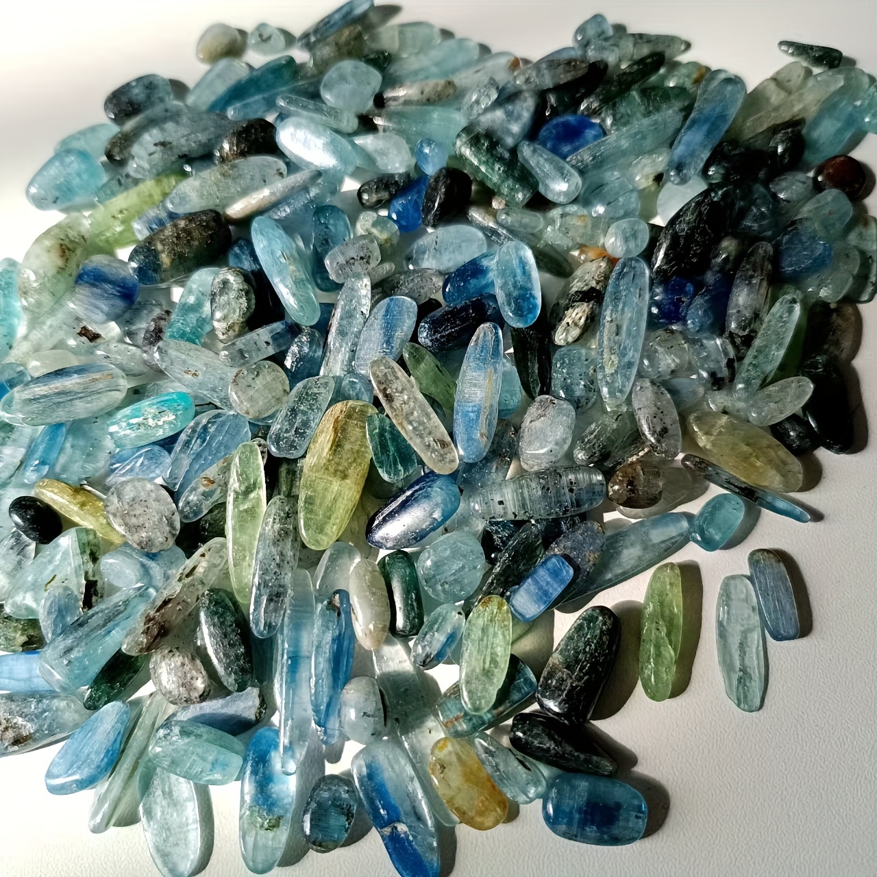 

100g/bag Natural Big Size Blue Kyanite Chips Crystal Tumbled For Fish , Home Decor, Jewelry Making, Stone, Gift Idea