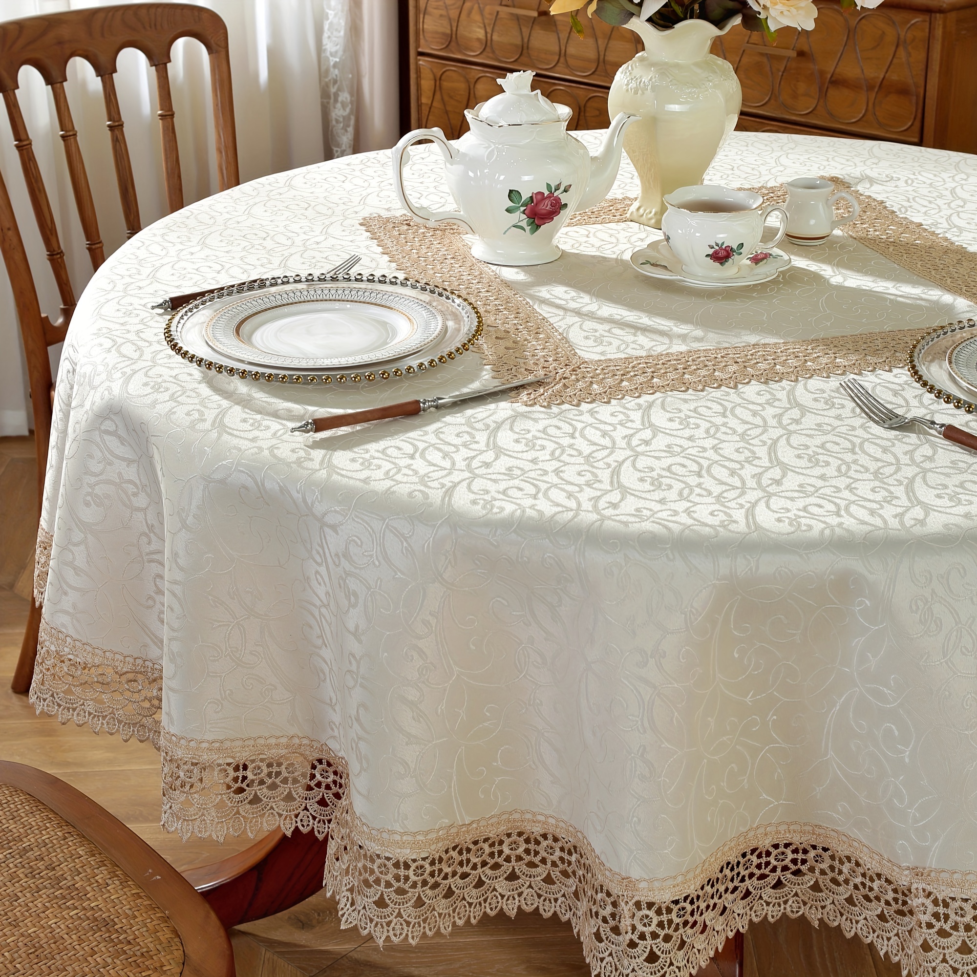 

Elegant European Damask Polyester Round Tablecloth With Lace Embroidery - Woven Machine-made Dining Cover, Perfect For Easter, Home Decor, Kitchen, Picnics, And Special Occasions - 1pc