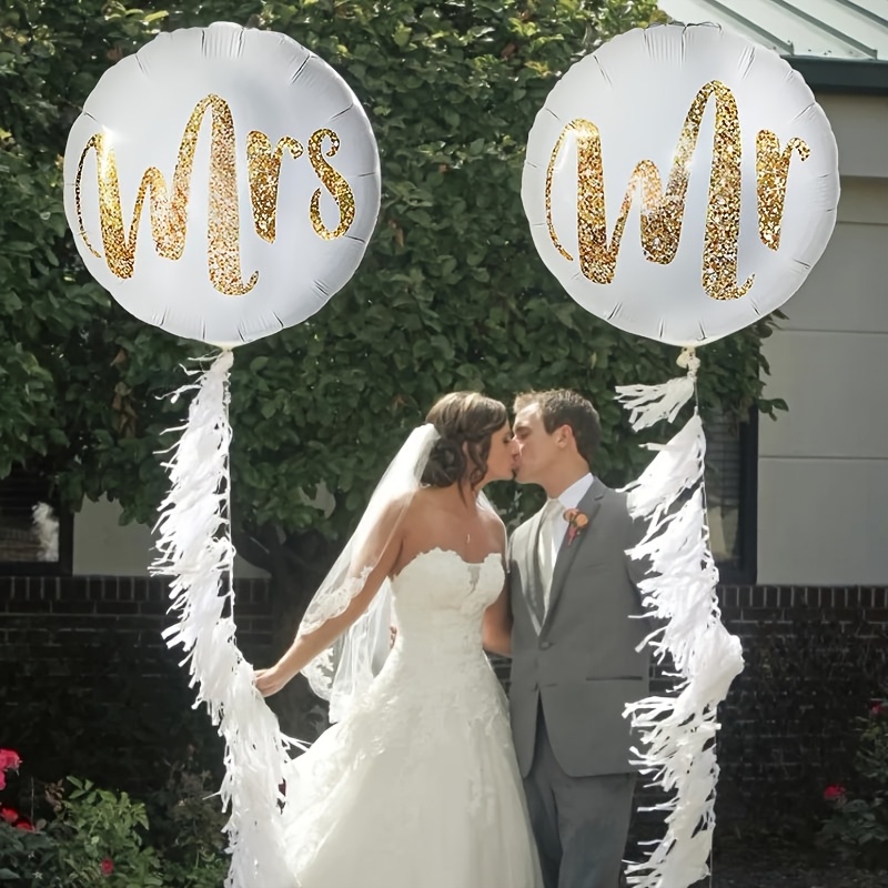 

6pcs Mr Mrs Shaped White & Golden Glitter Aluminium Film Ballons Set pour Mariage, Engagement, Douche Nuptiale, Anniversaire & Célébrations Saisonnaires - Décoration Universelle Électricité