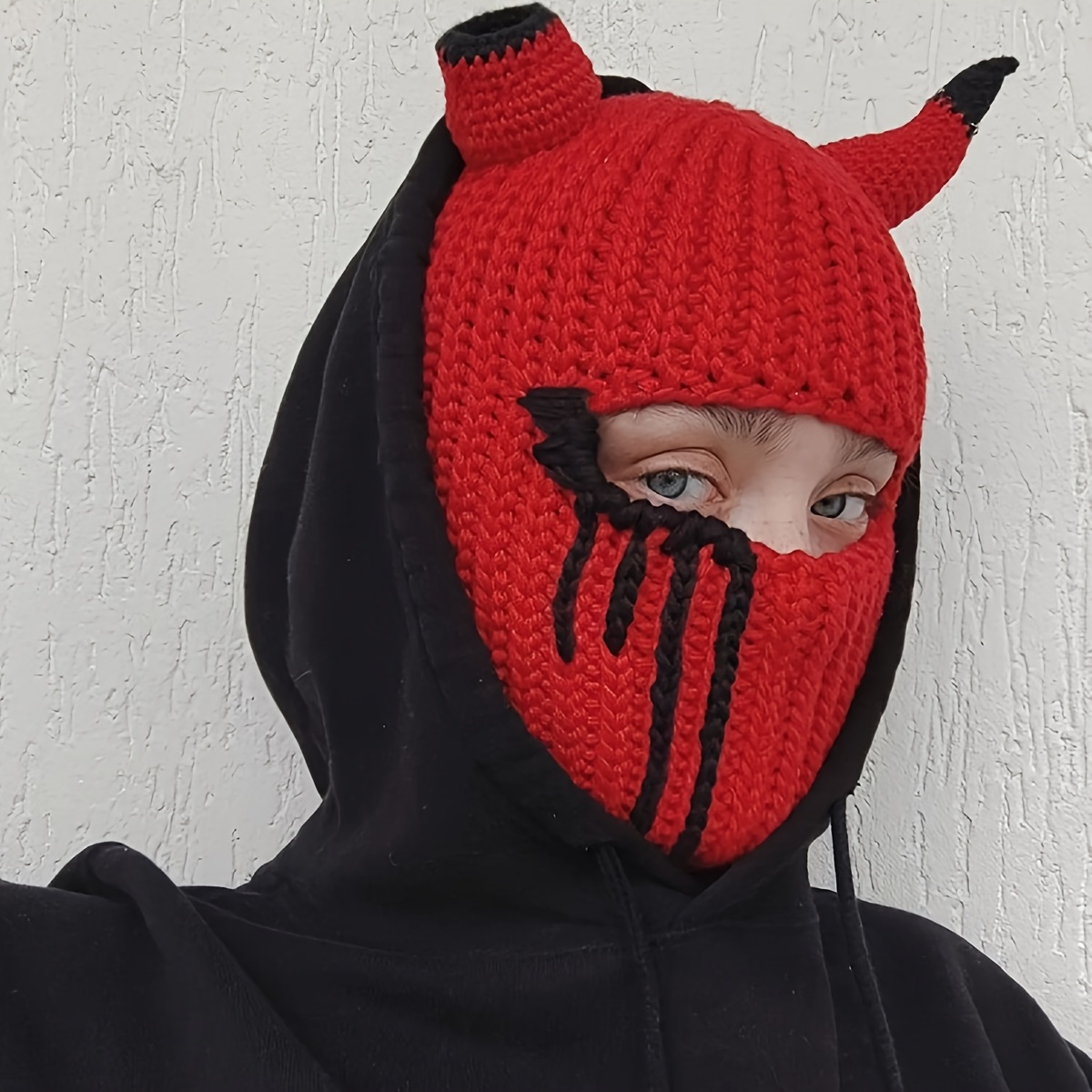 2pcs Men'S Funny Devil Horns Hat & Face Mask - Winter Warmth Headset with Expressive Eyes Cutouts, Soft Comfortable Party Costume Accessory for Halloween, Christmas, Themed Events - Multi-Color Options (Red/) - No Batteries/Electronics Required