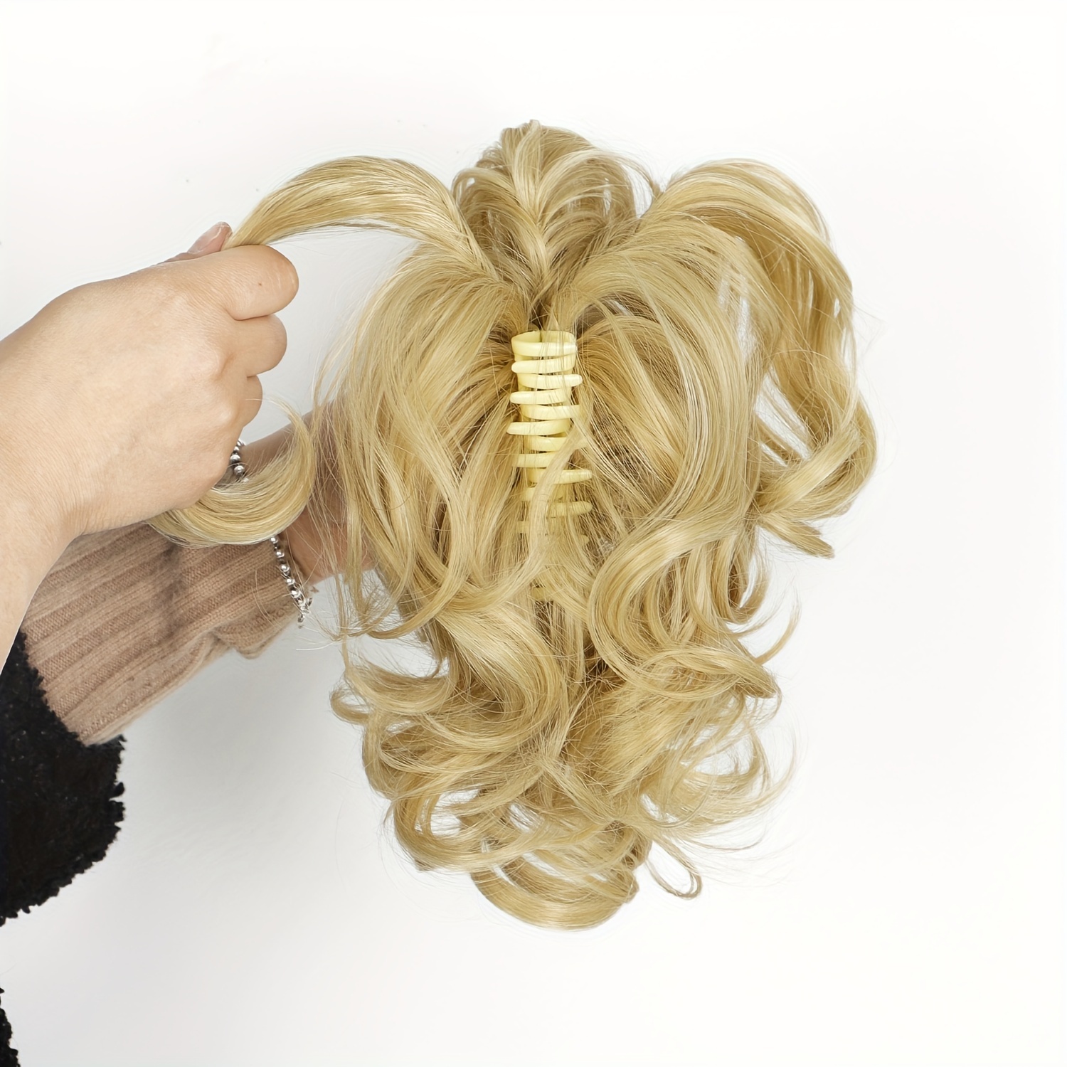 wavy short ponytail clip for women with a   look details 1
