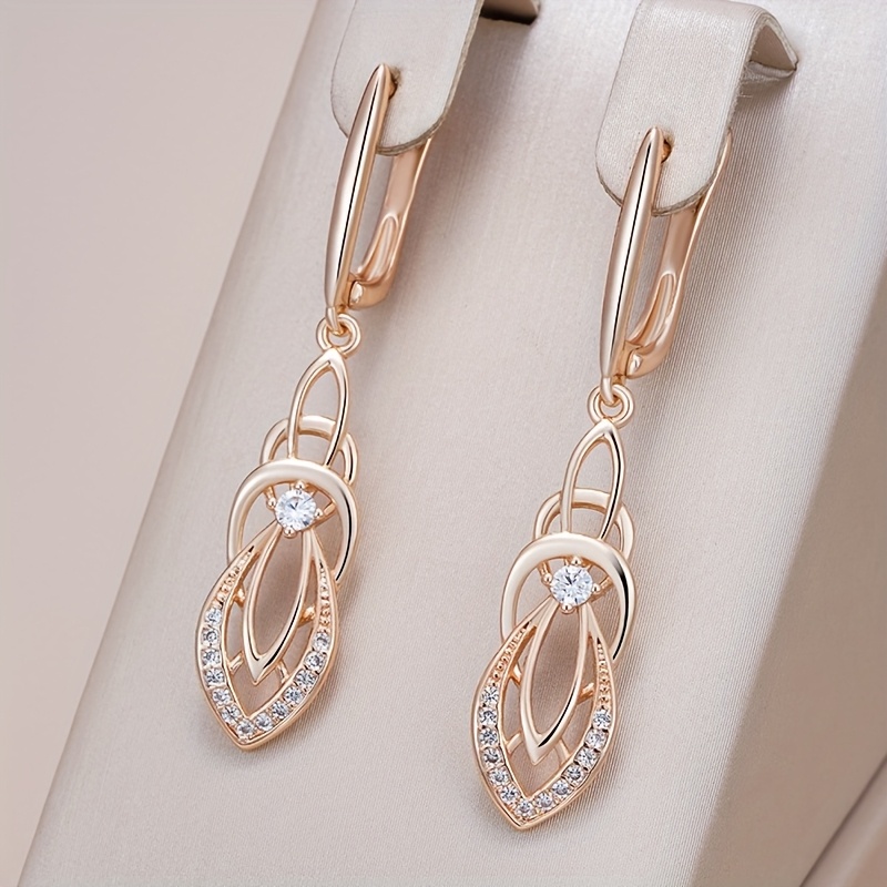 Image of A Pair Of Bohemian-style Long Drop Earrings With Inlaid Round Synthetic Synthetic Zirconia, Suitable For Parties, Banquets, And Weddings