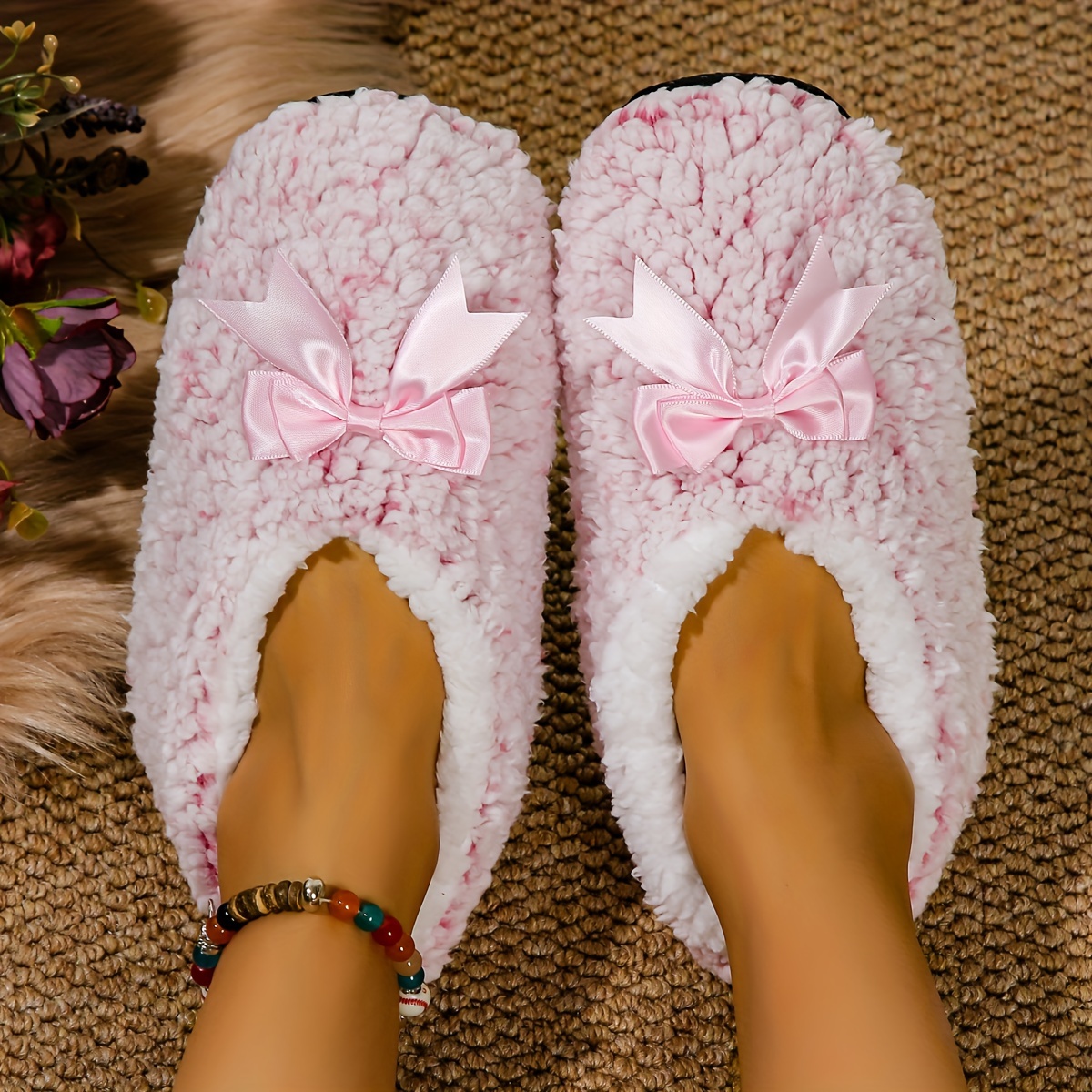 

Cozy & Warm Women's Plush Slippers With - Soft, Non-slip Sole, Breathable Indoor House Shoes, White Furry Design, Winter , House Slippers