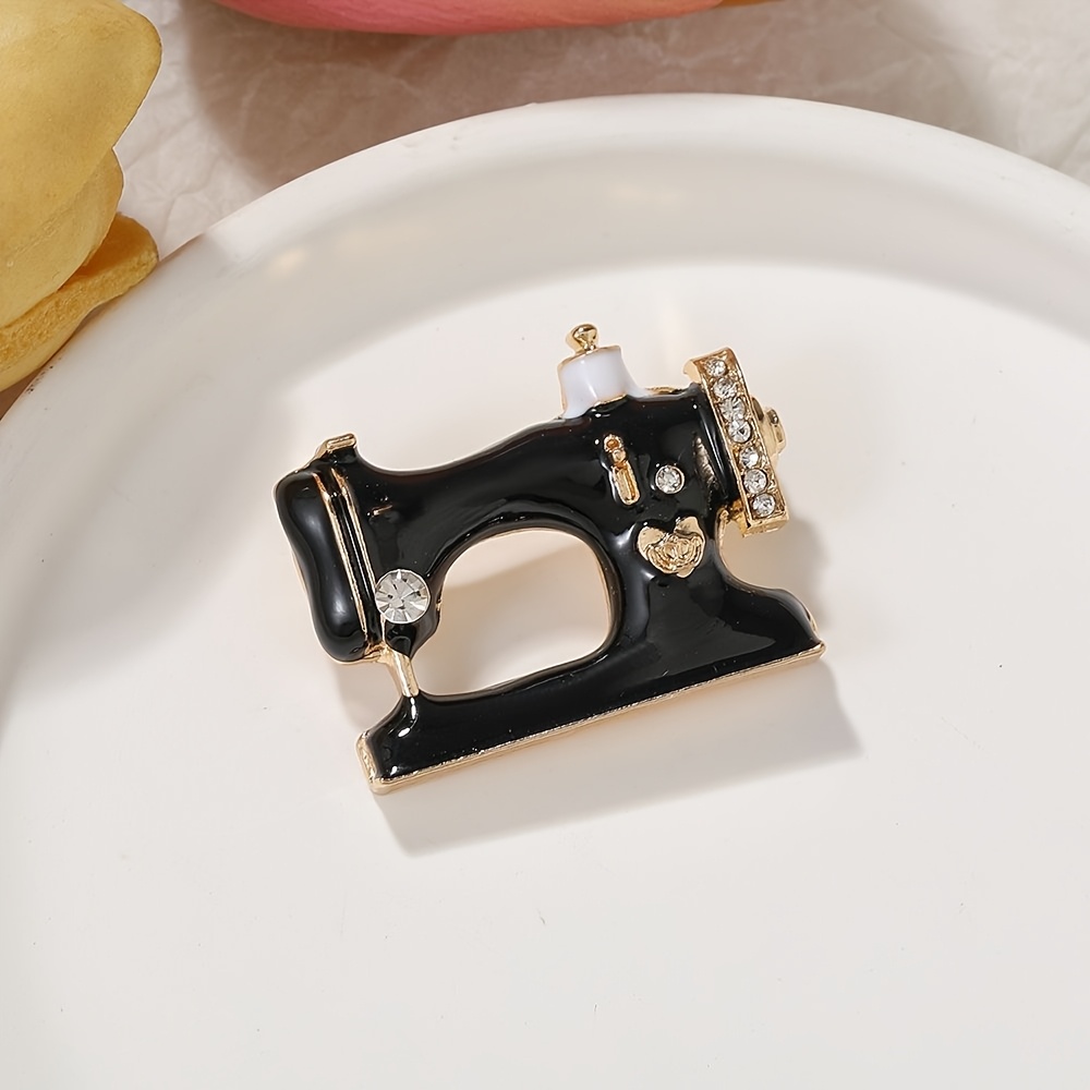 Chic Vintage Sewing Machine Brooch Pin - Alloy, Cartoon- For Women's Fashion Accessories & Gifts