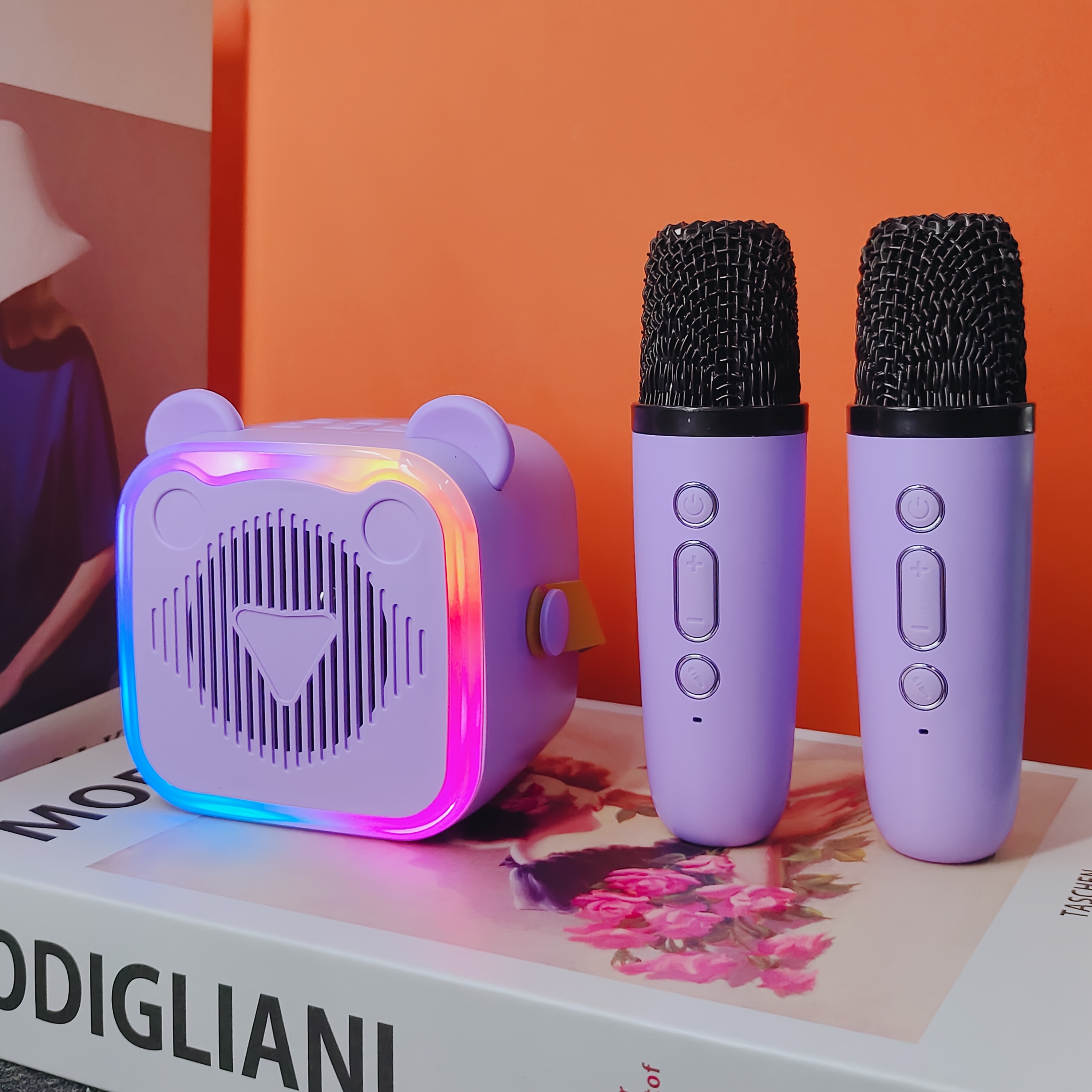 mini taşınabilir karaoke sistemi - 2 kablosuz mikrofonlu, renkli led disko işıkları, şarj edilebilir lityum pil, usb şarj, ev partileri, doğum günleri ve sevgililer günü hediyesi i̇çin i̇deal | modern karaoke makinesi