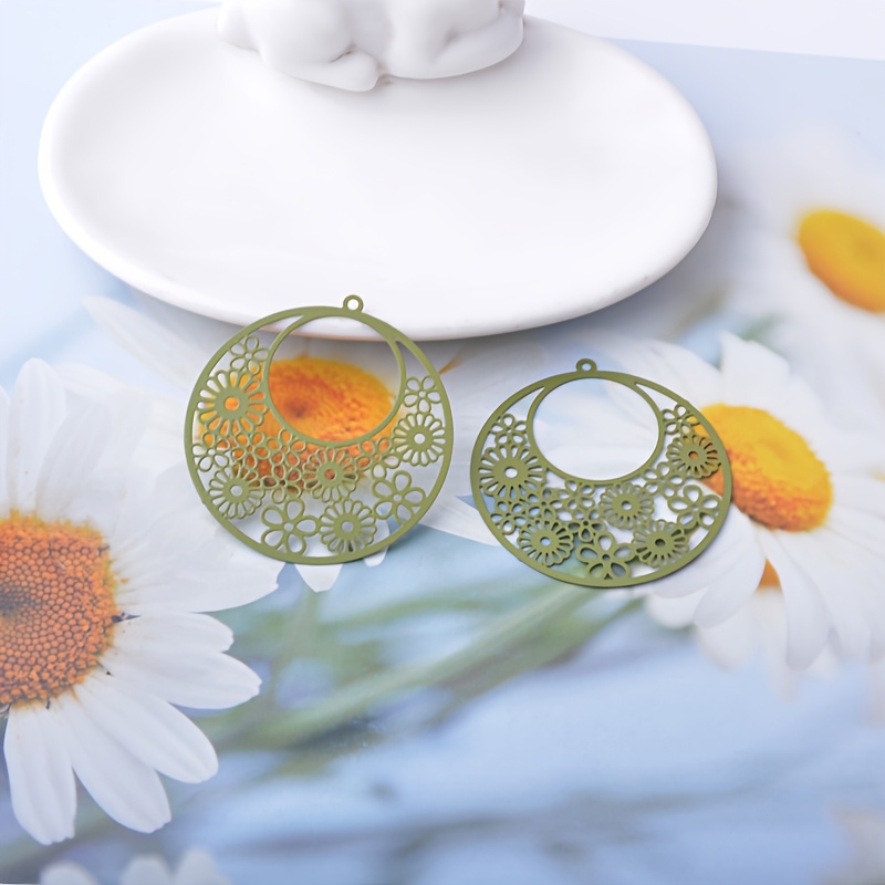 10pcs Colorful Round Charms Pendant Set for Women