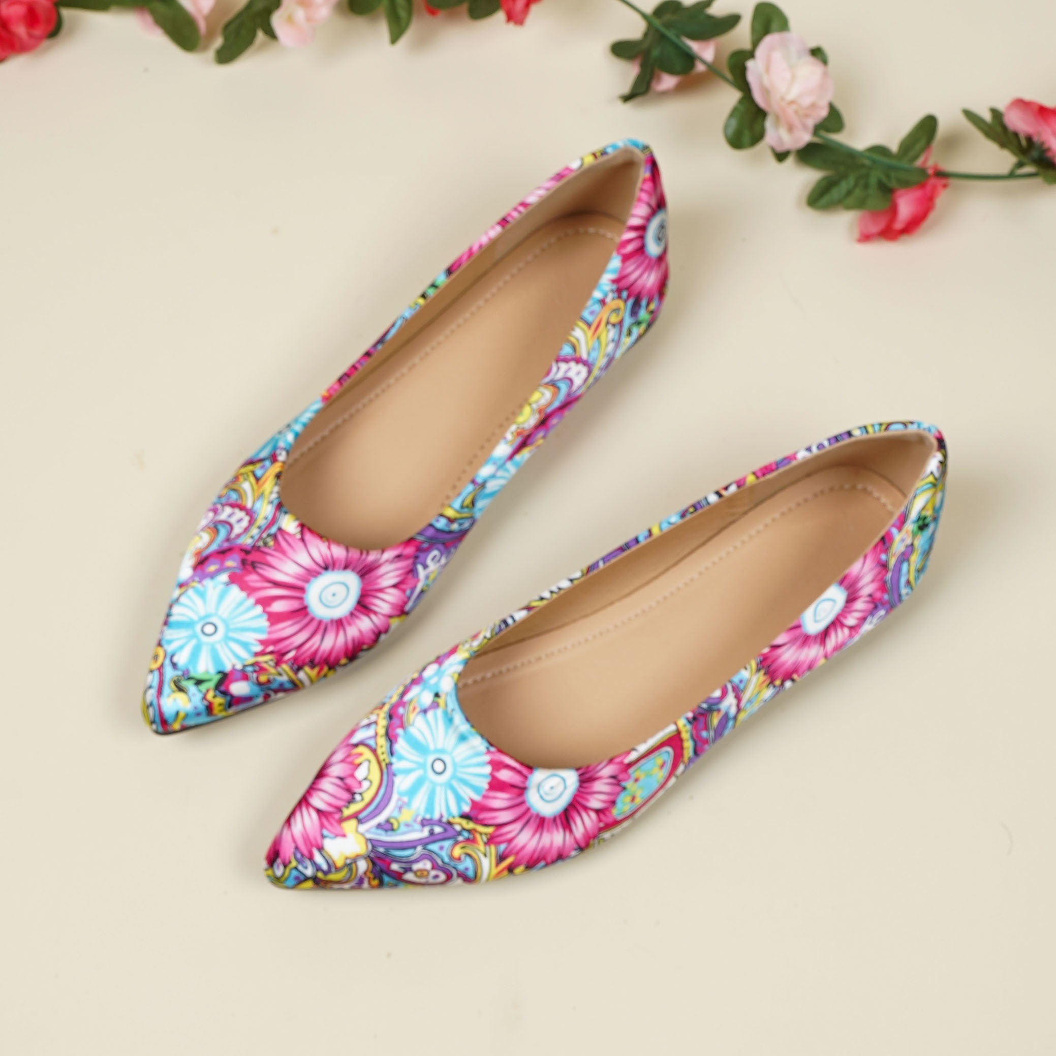 

Women's Flower Pattern Flat Shoes, Casual Point Toe Slip On Shoes, Lightweight & Comfortable Shoes