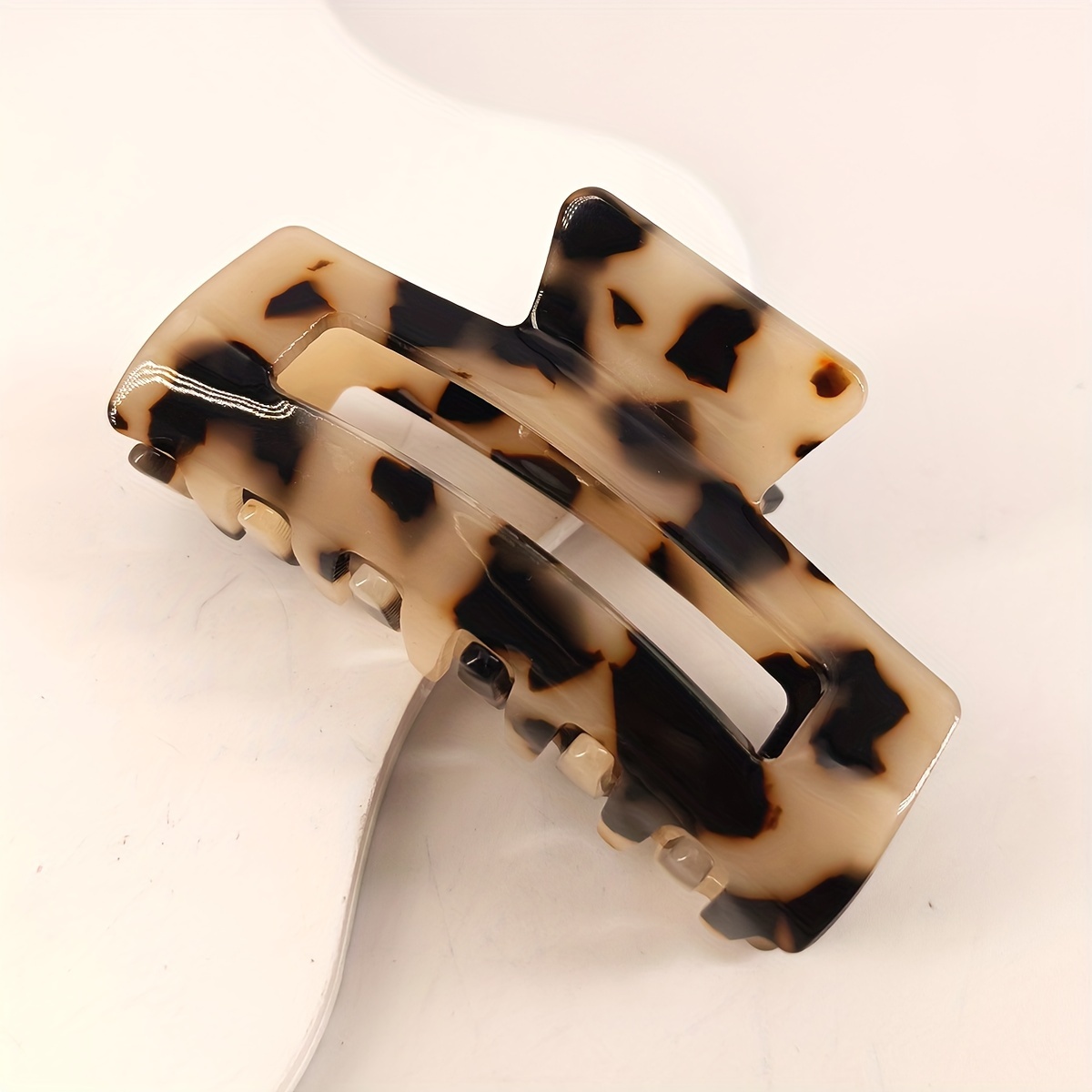Image of 1 8cm Rectangle Hollow Ink Acetate Hair Claw Clip