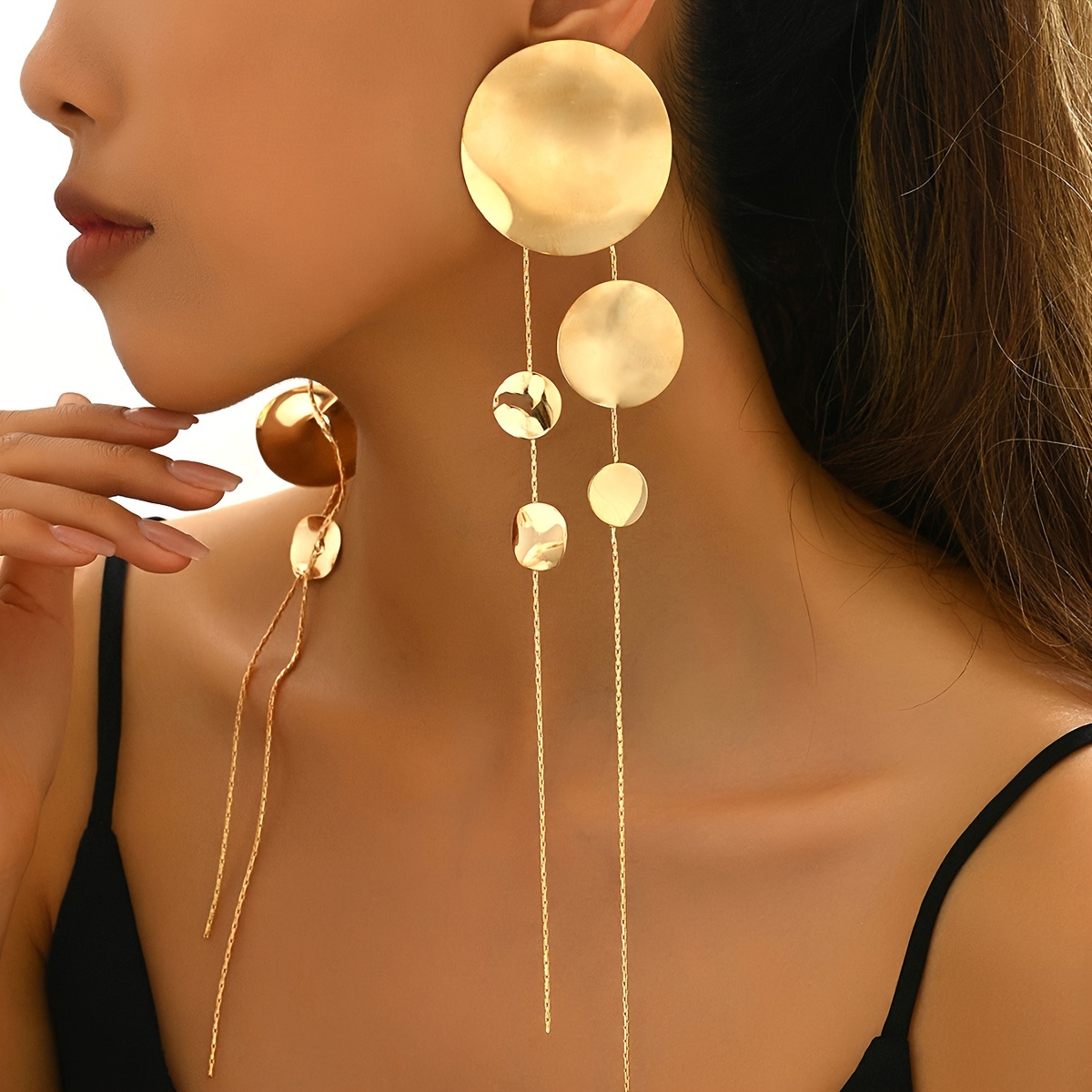 

1 Pair Of Fashionable European And American Exaggerated Round Disc Geometric Tassel Long Earrings