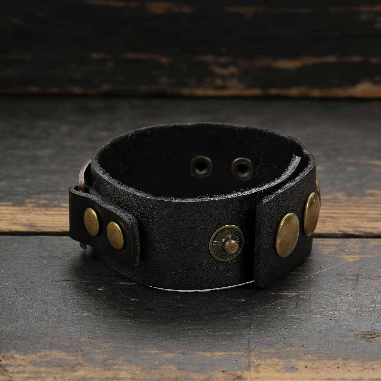 Locomotive Style Retro Punk Bracelet, Versatile Ornament