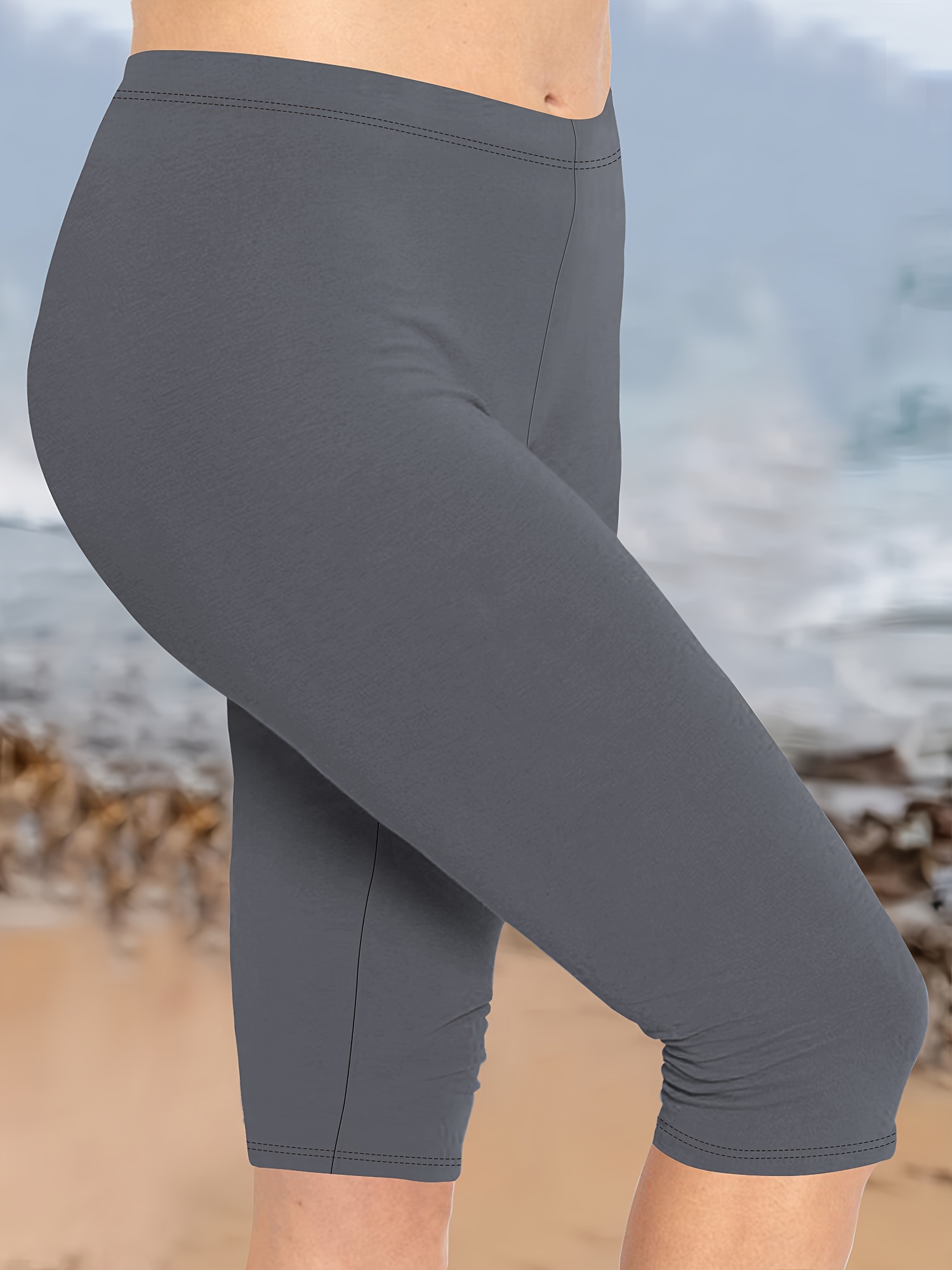 Women's Plus Size High-Waisted Capri Leggings - Stretchy, Comfortable, Non-See-Through, Solid Black, Perfect for Spring/Summer/Fall, Machine Washable, High Waisted Leggings, Casual Wear, Versatile Fashion, Stretchy Fabric