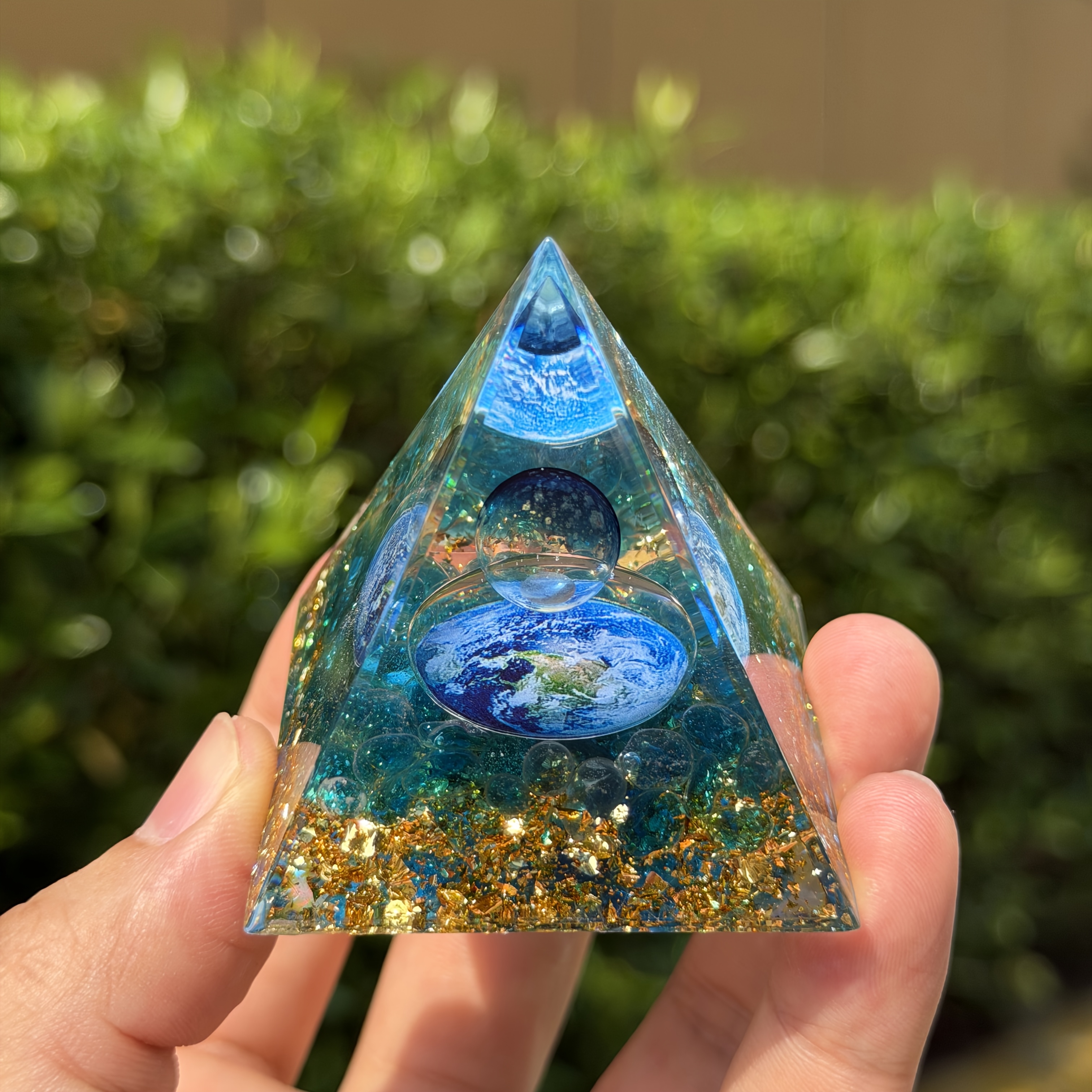 pyramid decoration sold on Temu United States