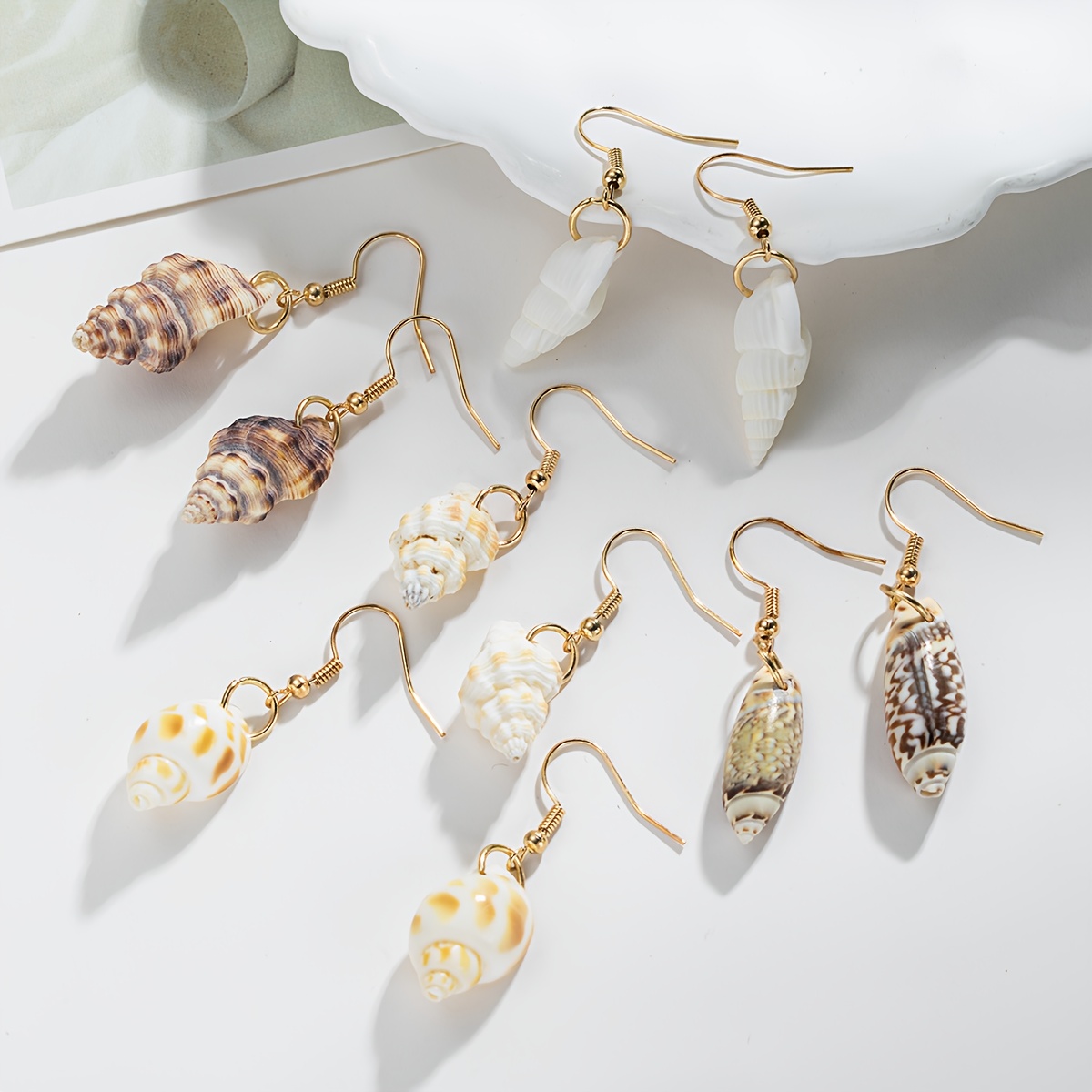 TEMU Un conjunto de 5 aretes colgantes con concha en , ideales para fiestas de vacaciones y uso diario