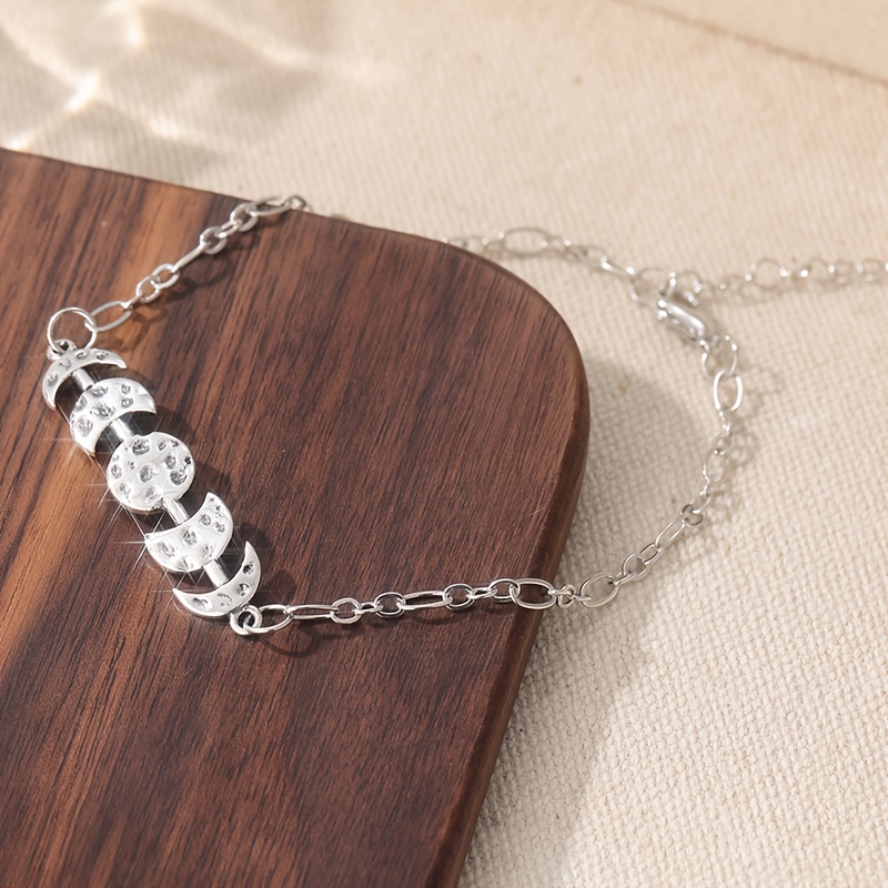 Image of Retro Bracelets, Silvery Bracelets, Crescent-shaped Bracelets, Retro Jewelry, Daily Gifts