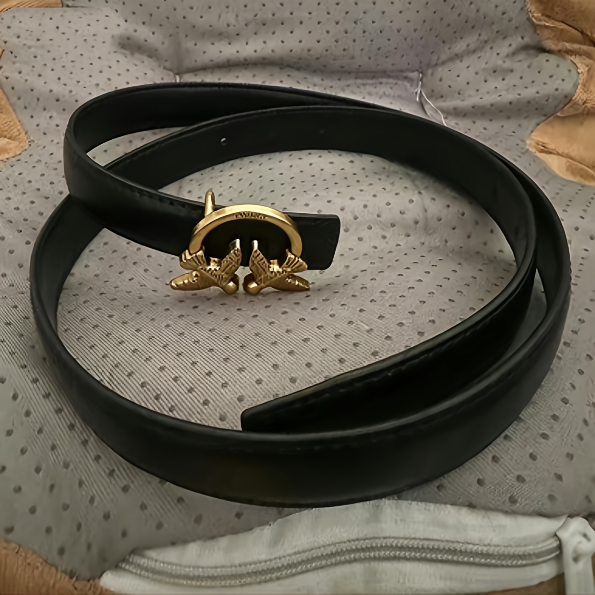 TEMU Fashionable Women's Long Letter Smooth Belt With Golden , Stylish And Versatile Casual Belt For Jeans, Suitable For Work, School, And The Beach