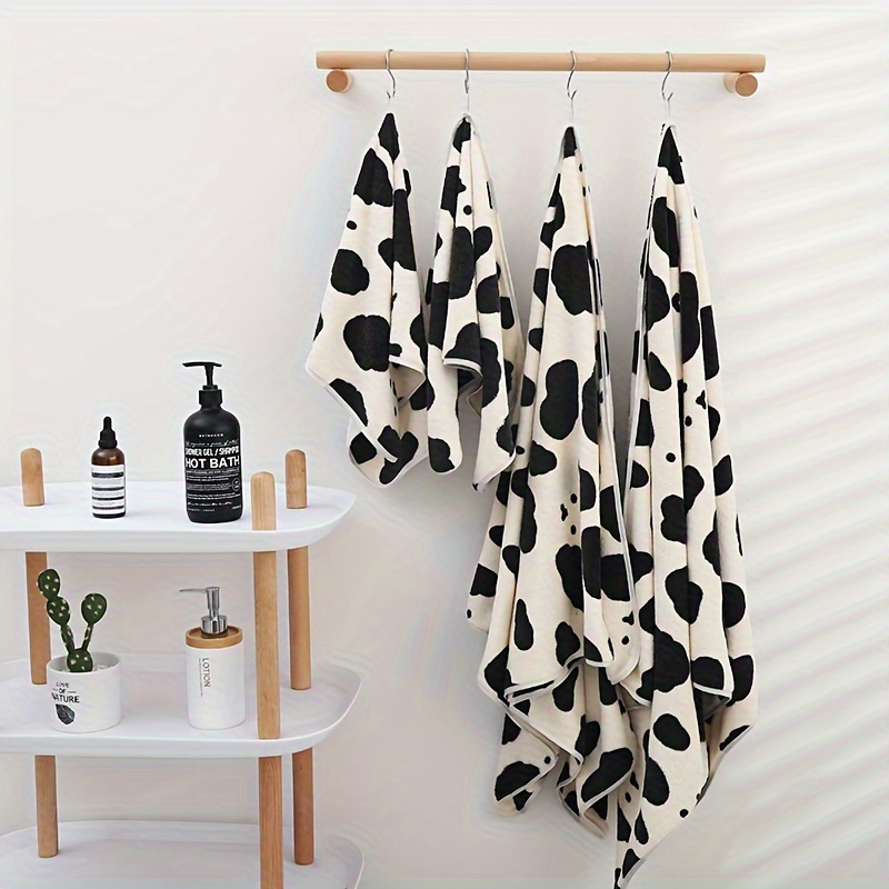 

2-piece Cow Print Bath Linen Set, Coral Fleece Towels For Couples, Adults, Students - 100% Polyester Knit Fabric, & Absorbent 300gsm Weight