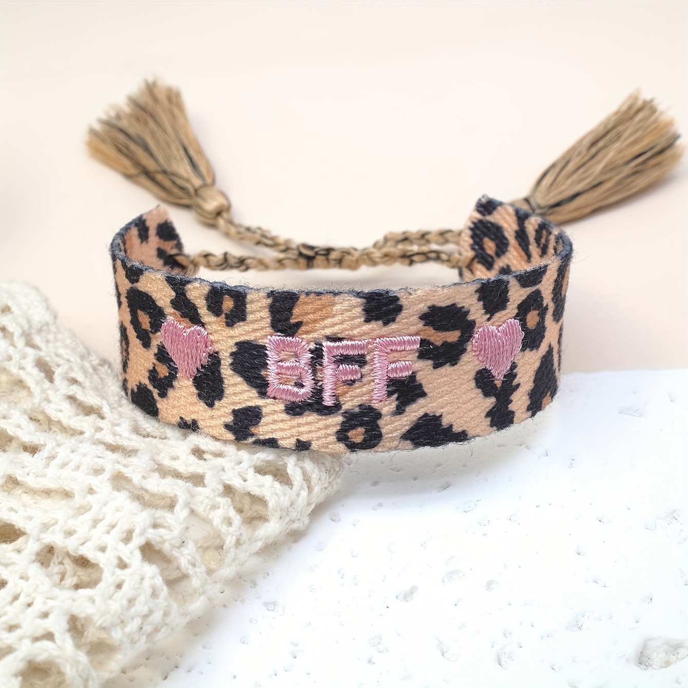 1pc Embroidered Bff Heart Handmade Woven Friendship Bracelet Boho Retro Easy Leopard Print Fashion Hand Rope Suitable For Best Friend Gift