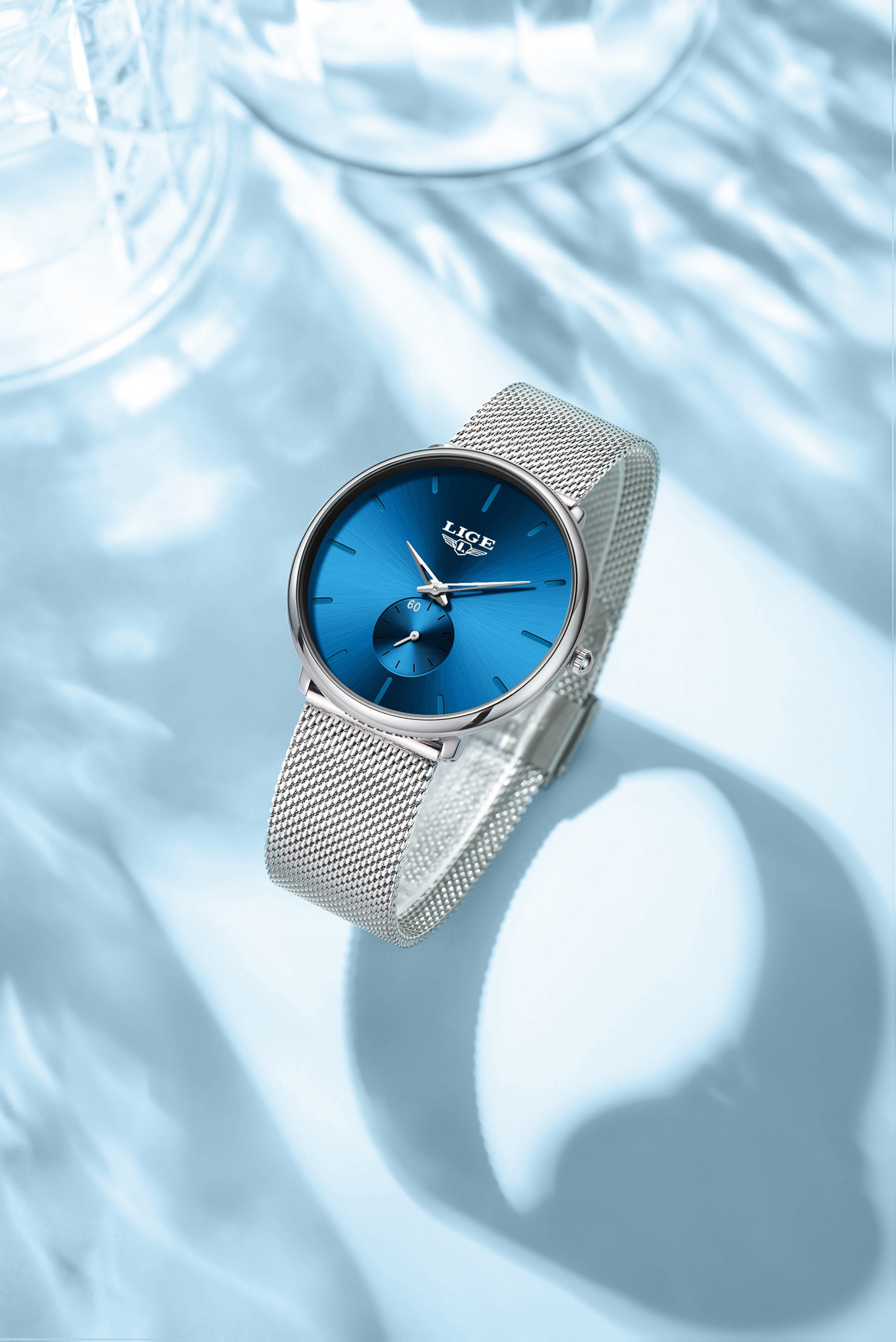 LIGE Timepieces Feature a Stylish Round Quartz Design, Embodying a Easy Yet Classic Three-Hand Style. This Watch Is Perfect for Women, Available in White, Blue, And Black. It Seamlessly Blends Business Casual with Sporty Elegance