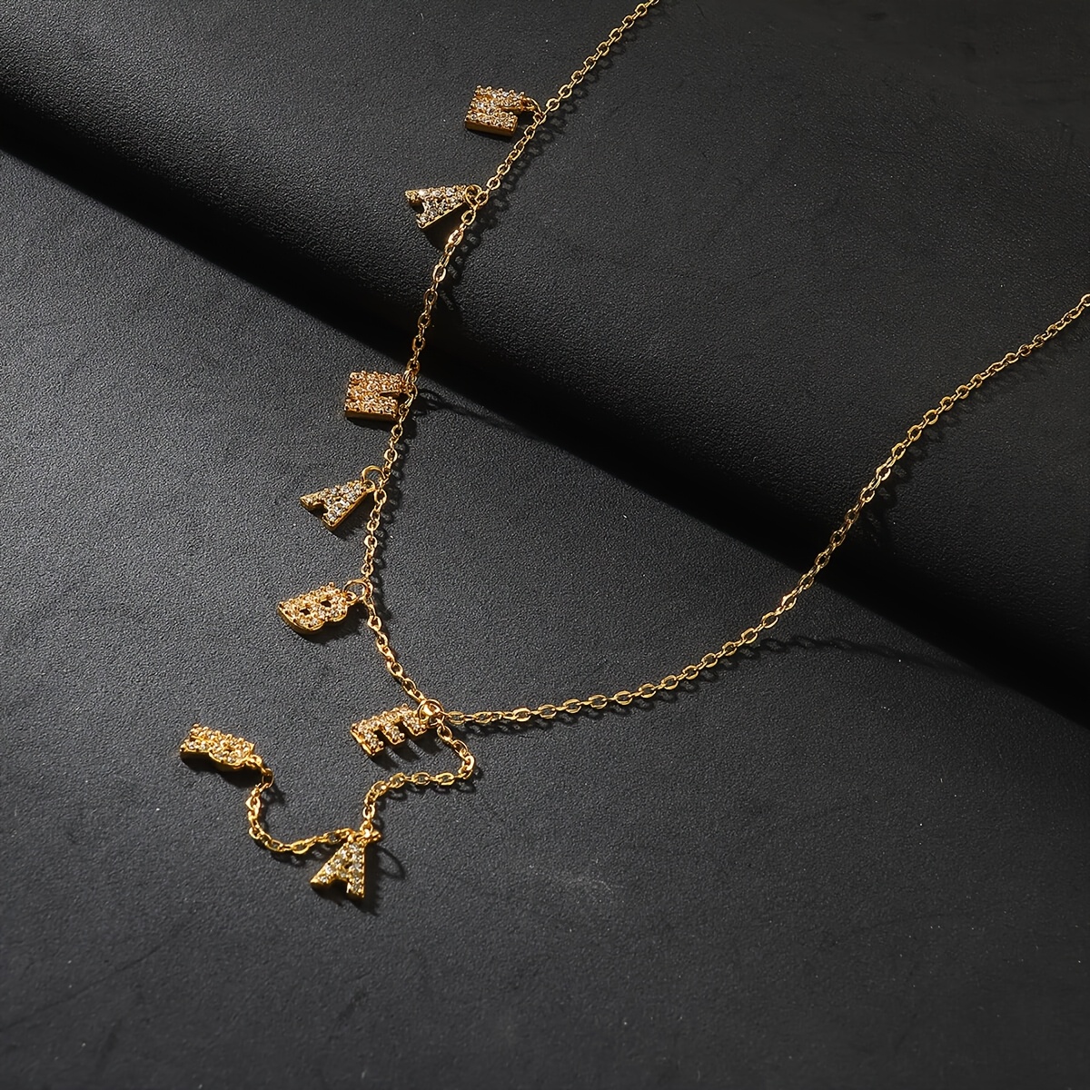 E-shop [Personalisiert] Individuelle 304 Edelstahl Halskette mit kubischem synthetischem Zirkon, Buchstaben- und Namensanhänger, Y-förmige Hängekette,