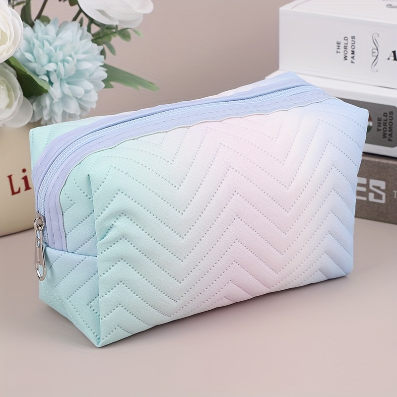 Image of Gradient-colored Pu Portable Cosmetic Organizer, Stylish Toiletry Bag, Makeup Pouch, Ideal Gift For Business Trips And Travel